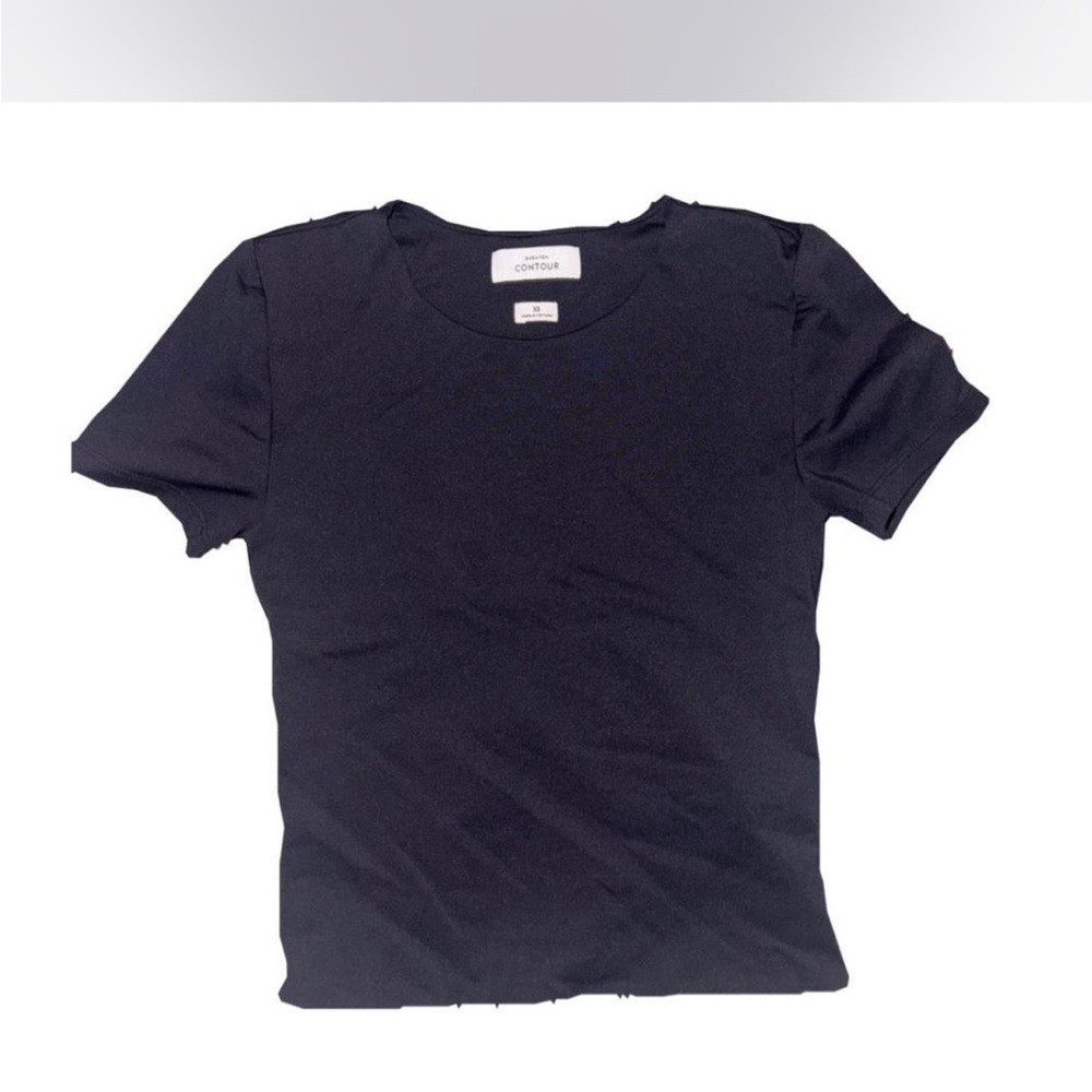 Black tee